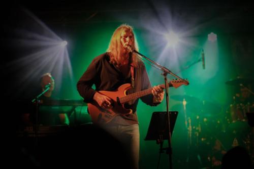 6F992513-DCBF-41C2-95D6-0D42F2281F0A