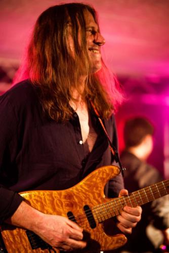 823108FE-C76F-40BC-95F7-2A282C78E111